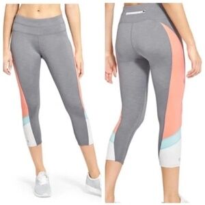 Athleta Sonar Colorblock Mid Rise Capri Leggings women's size medium